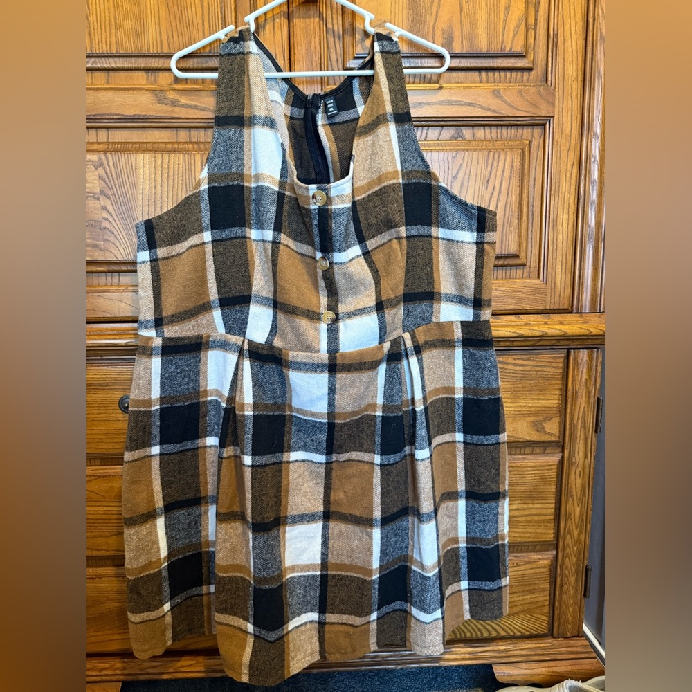 Plaid Sleeveless Dress with Button Detail